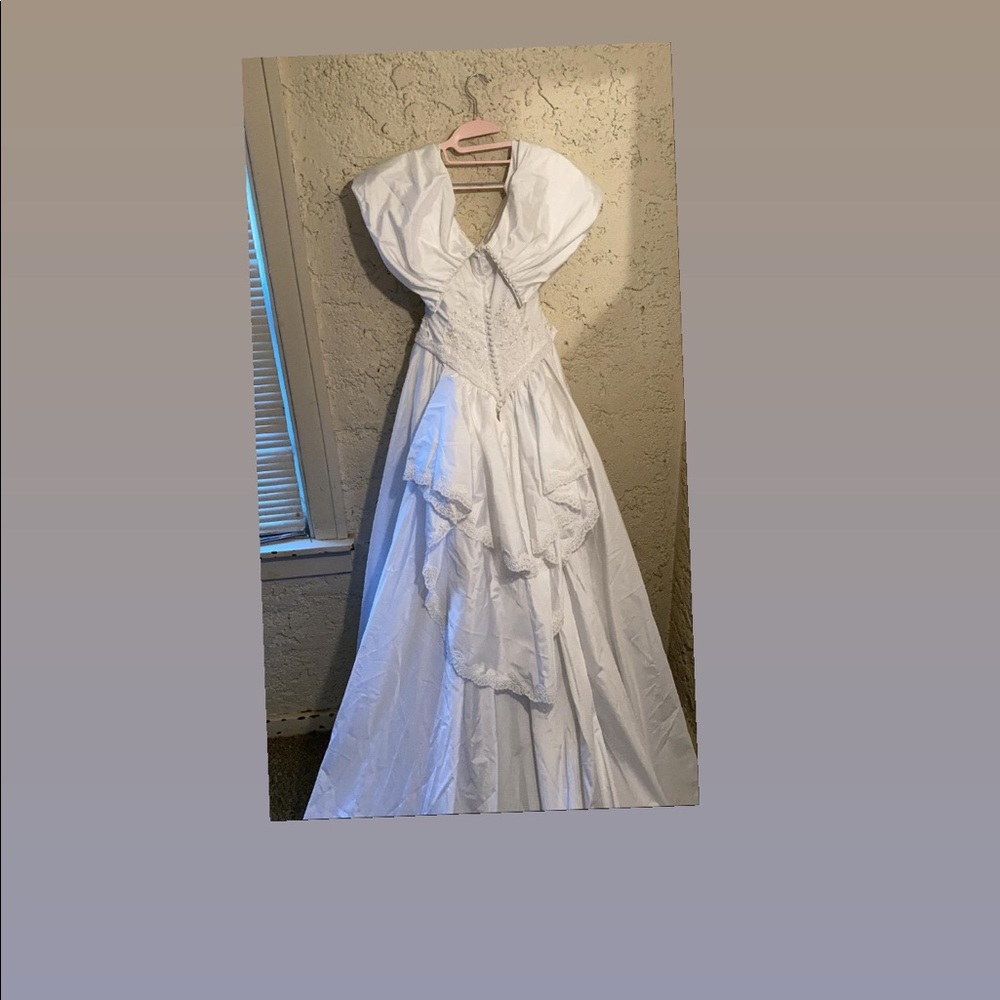 Wedding dress white - Picture 2 of 3